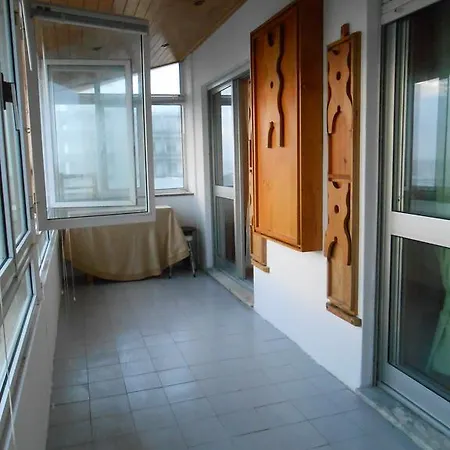 Apartamento Oliveira Apartment